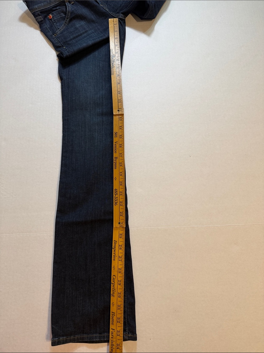 Hudson Beth Mid-Rise Baby Bootcut Jean
Style NAW176DIF - Picture 6 of 11